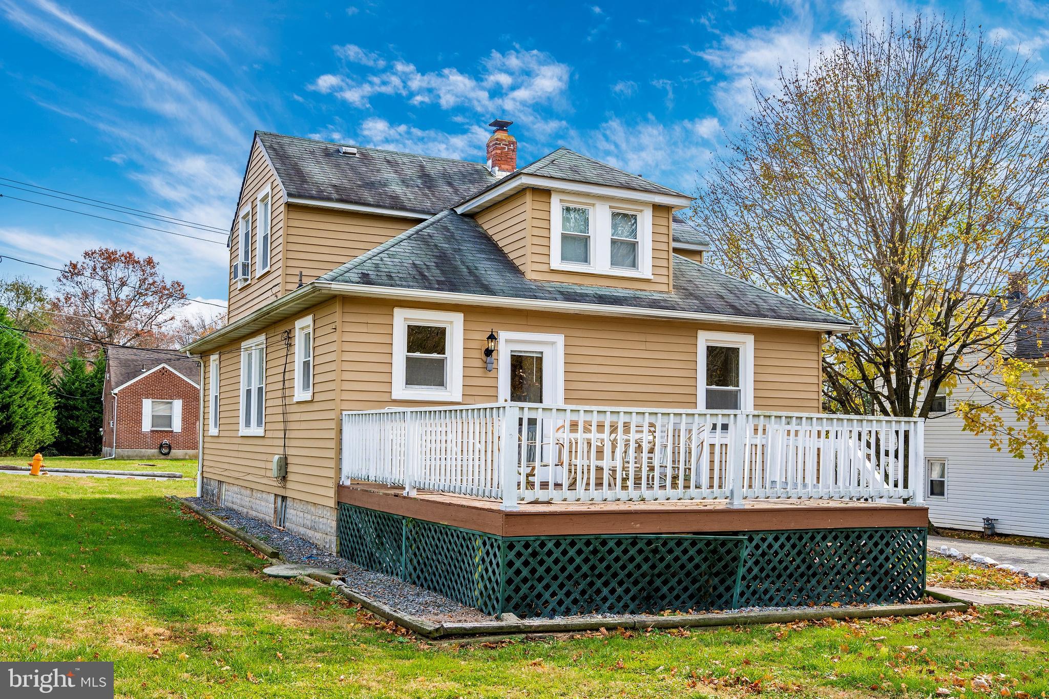 3316 Chapman Road Randallstown, MD 21133 - Photo 29 of 60 Large Deck off of the Kitchen