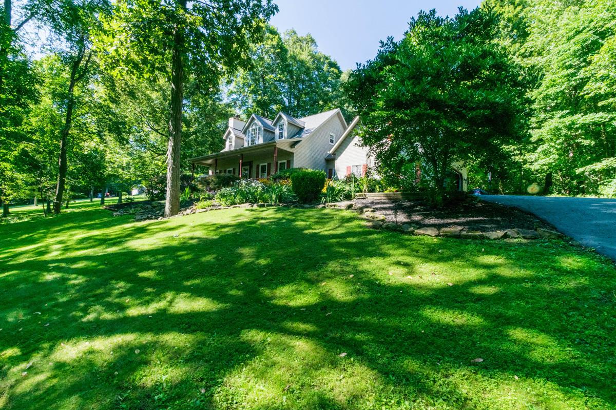 7036 Lithopolis Road Northwest Carroll, OH 43112 - Photo 3 of 36 Gallery Image 3