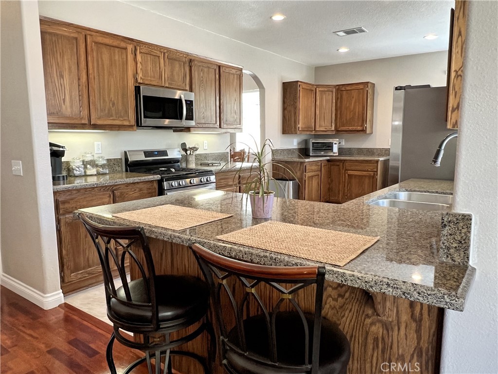 16187 Cousins Circle Riverside, CA 92503 - Photo 6 of 30