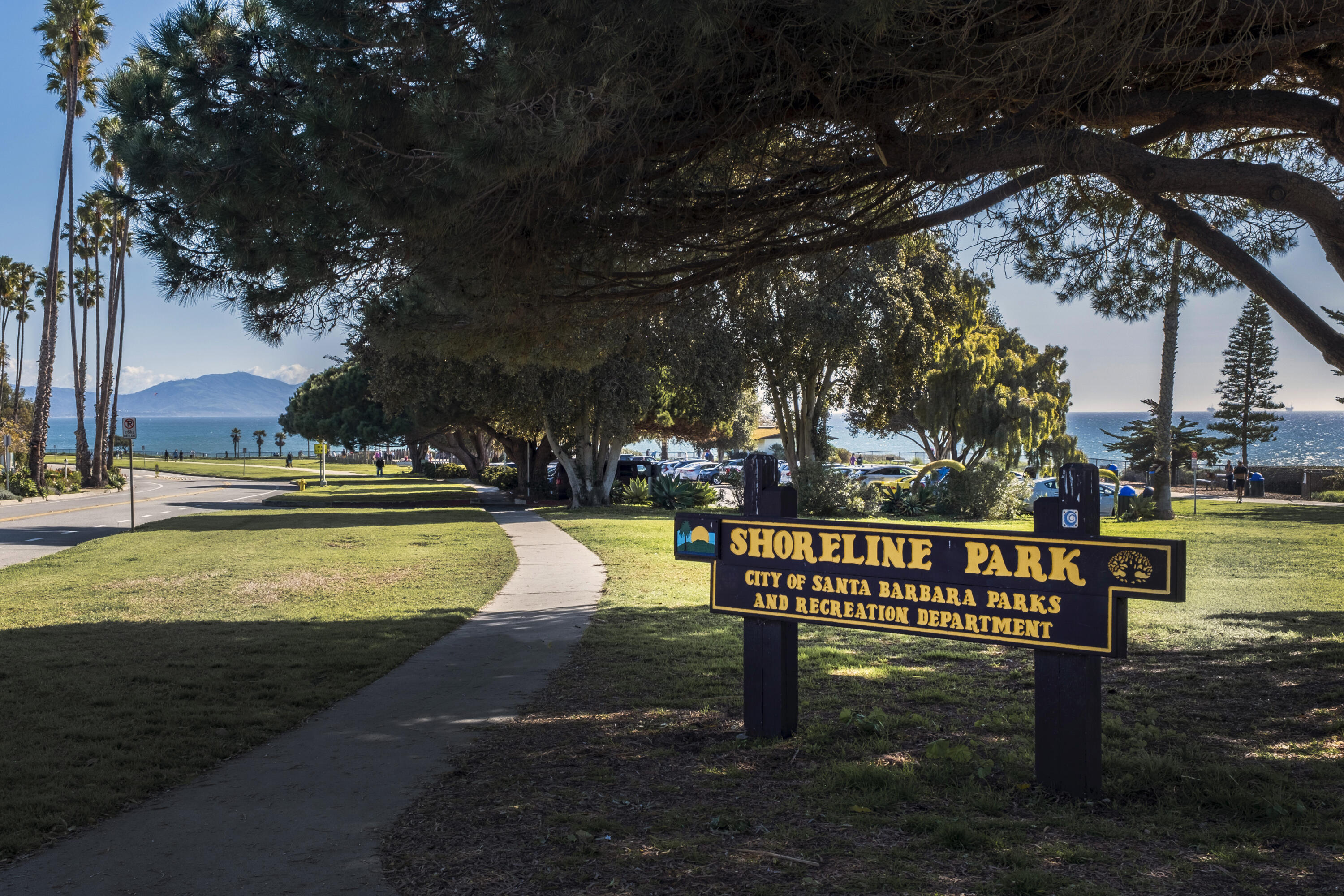 435 Fellowship Road Santa Barbara, CA 93109 - Photo 31 of 38 a view of swimming pool with chairs