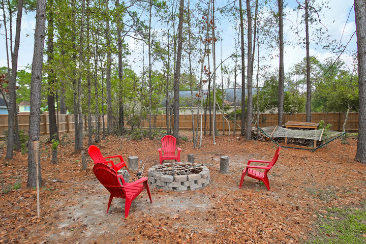 118 Hickory Ridge Way Summerville, SC 29483 - Photo 36 of 38 fire pit