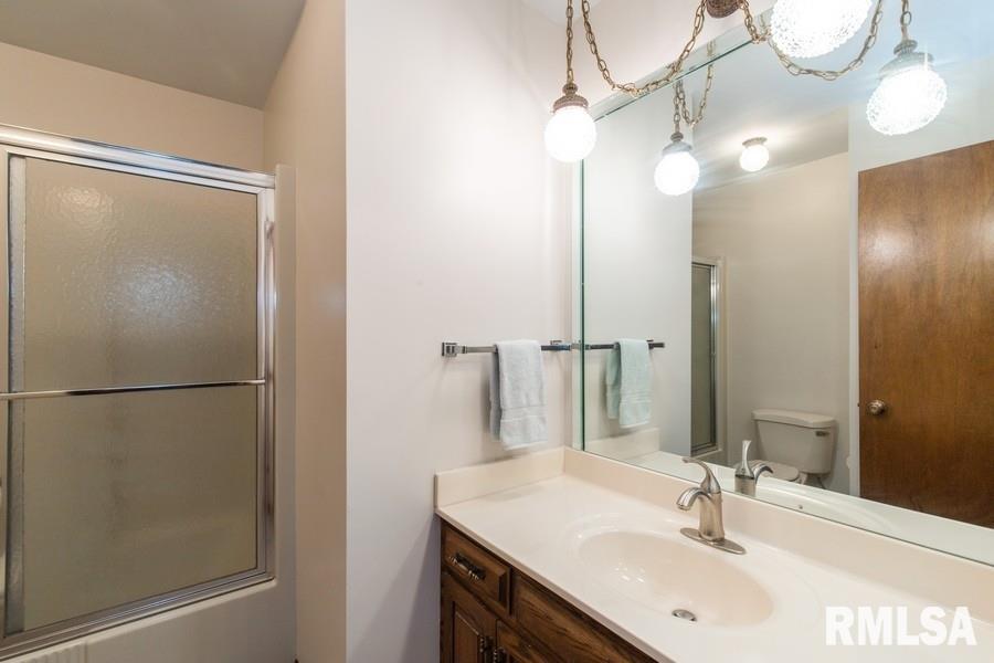 4828 6th Ave Drive Moline, IL 61265 - Photo 17 of 24