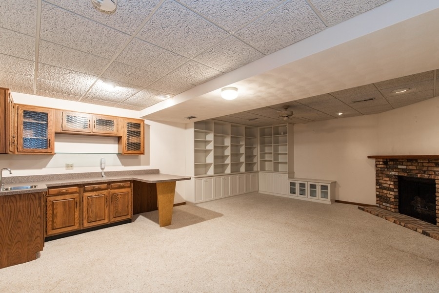 4828 6th Ave Drive Moline, IL 61265 - Photo 19 of 24