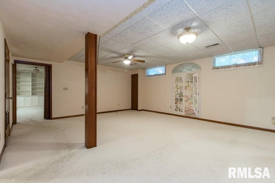 4828 6th Ave Drive Moline, IL 61265 - Photo 23 of 24