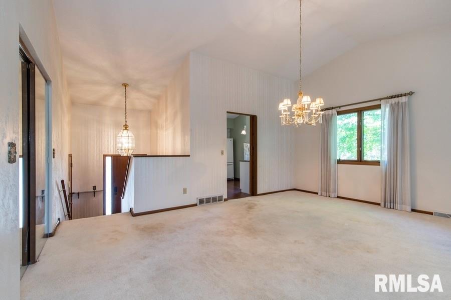 4828 6th Ave Drive Moline, IL 61265 - Photo 6 of 24