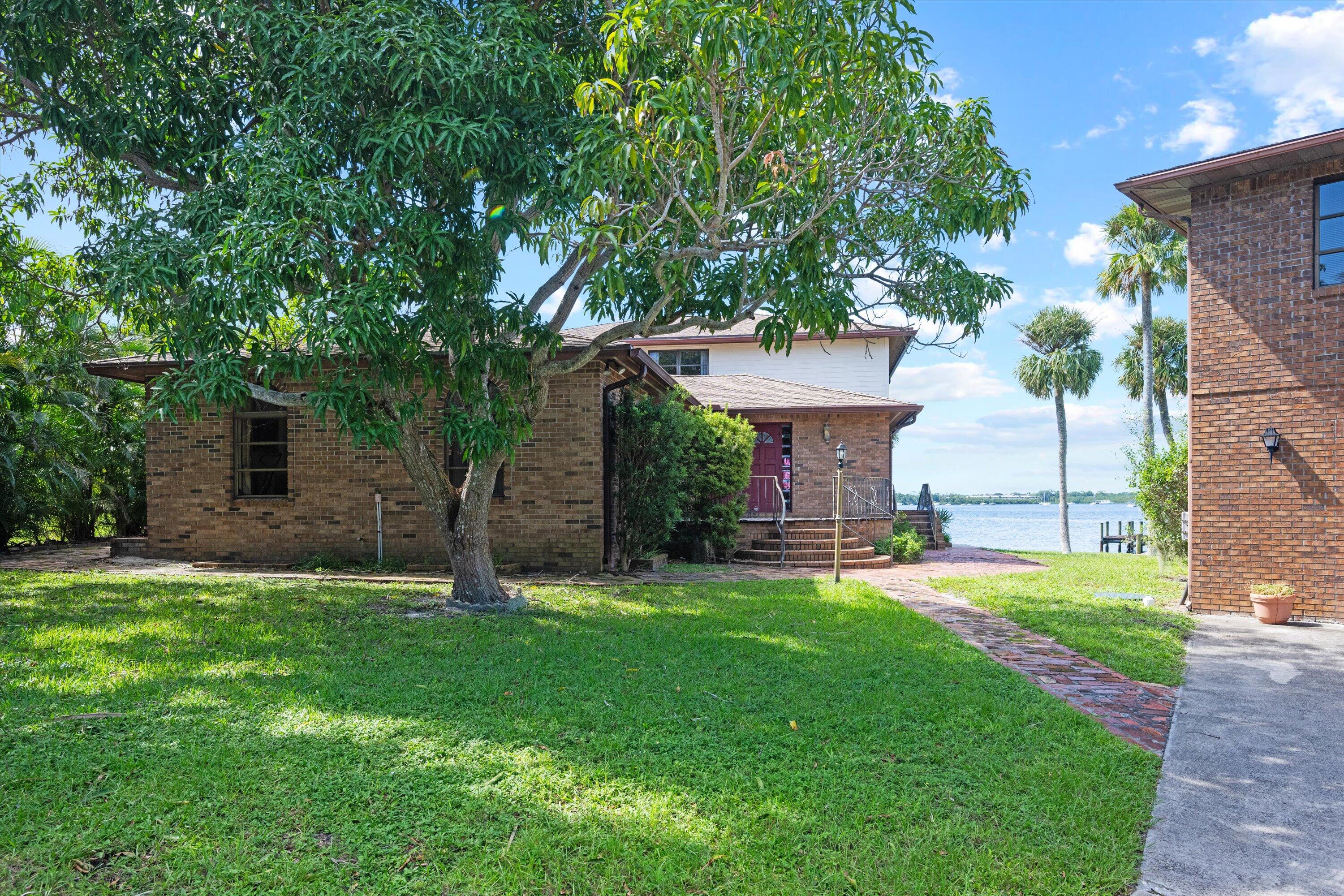 1410 Southwest Palm City Road, Unit C Stuart, FL 34994 - Photo 11 of 69 02-DSC_7078