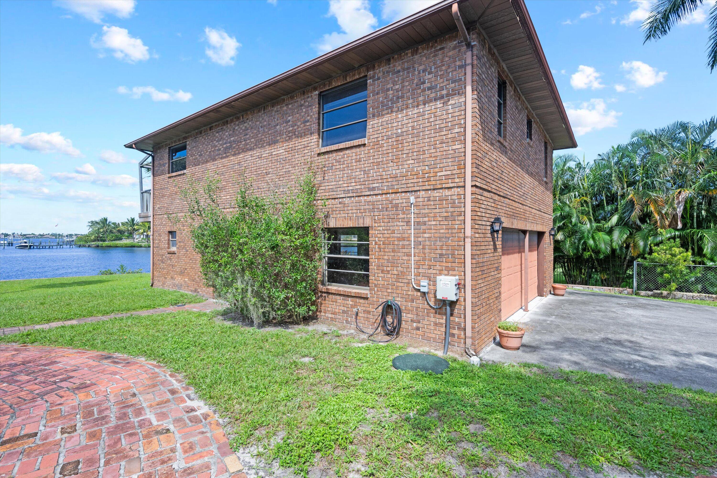 1410 Southwest Palm City Road, Unit C Stuart, FL 34994 - Photo 16 of 69 08-DSC_6961