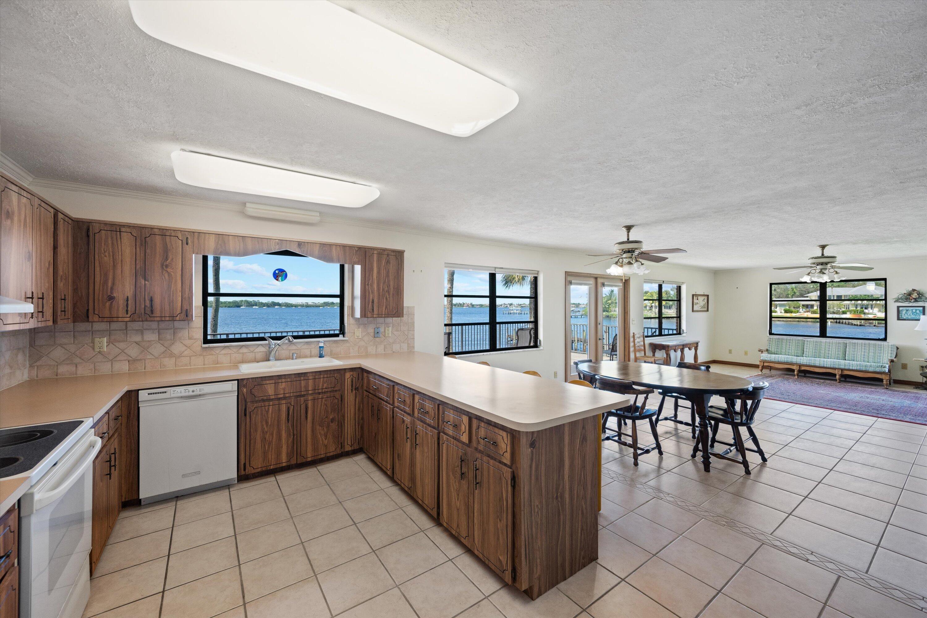 1410 Southwest Palm City Road, Unit C Stuart, FL 34994 - Photo 32 of 69 21-DSC_6929