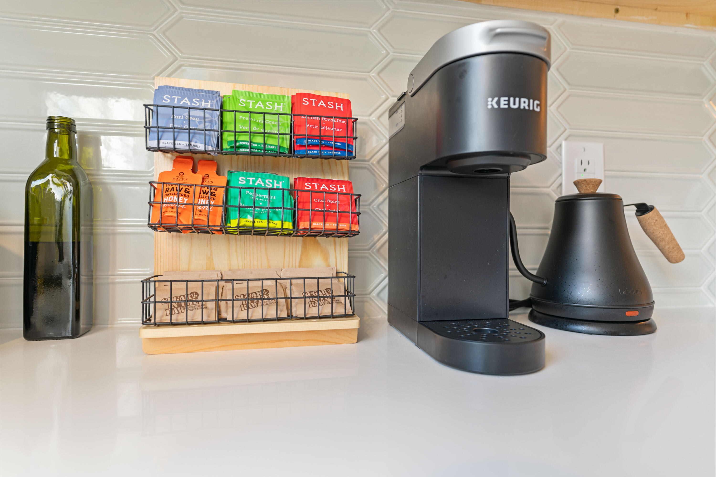 11 Beachside Drive, Unit 913 Santa Rosa Beach, FL 32459 - Photo 28 of 43 a kitchen with a sink and a stove