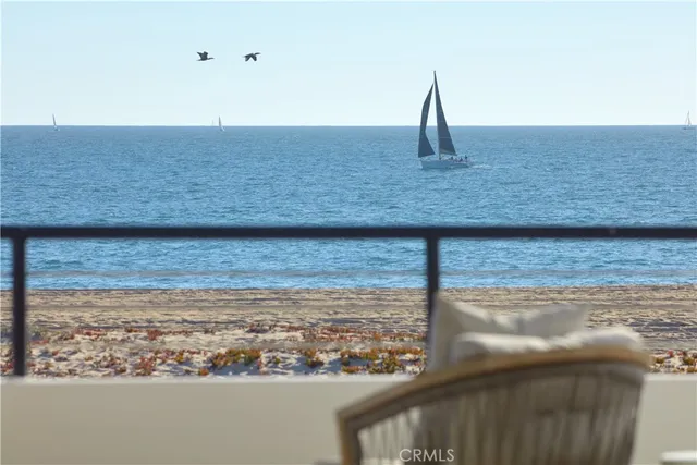 $26,995,000 | 1510 East Oceanfront, Newport Beach, CA 92661