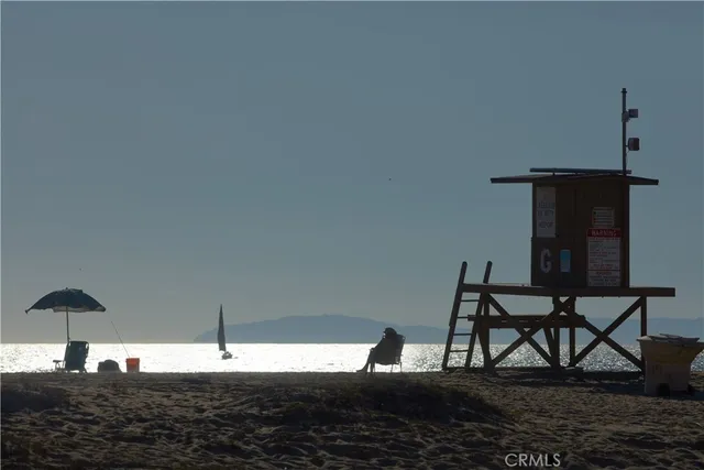 $26,995,000 | 1510 East Oceanfront, Newport Beach, CA 92661