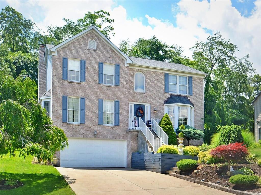 108 Field Club Drive West McKees Rocks, PA 15136 - Photo 2 of 15 Gallery Image 2