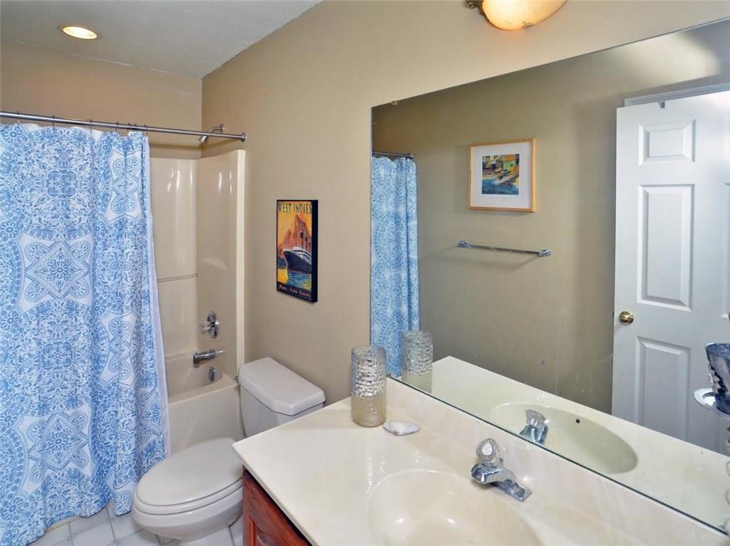 108 Field Club Drive West McKees Rocks, PA 15136 - Photo 9 of 15 Gallery Image 9