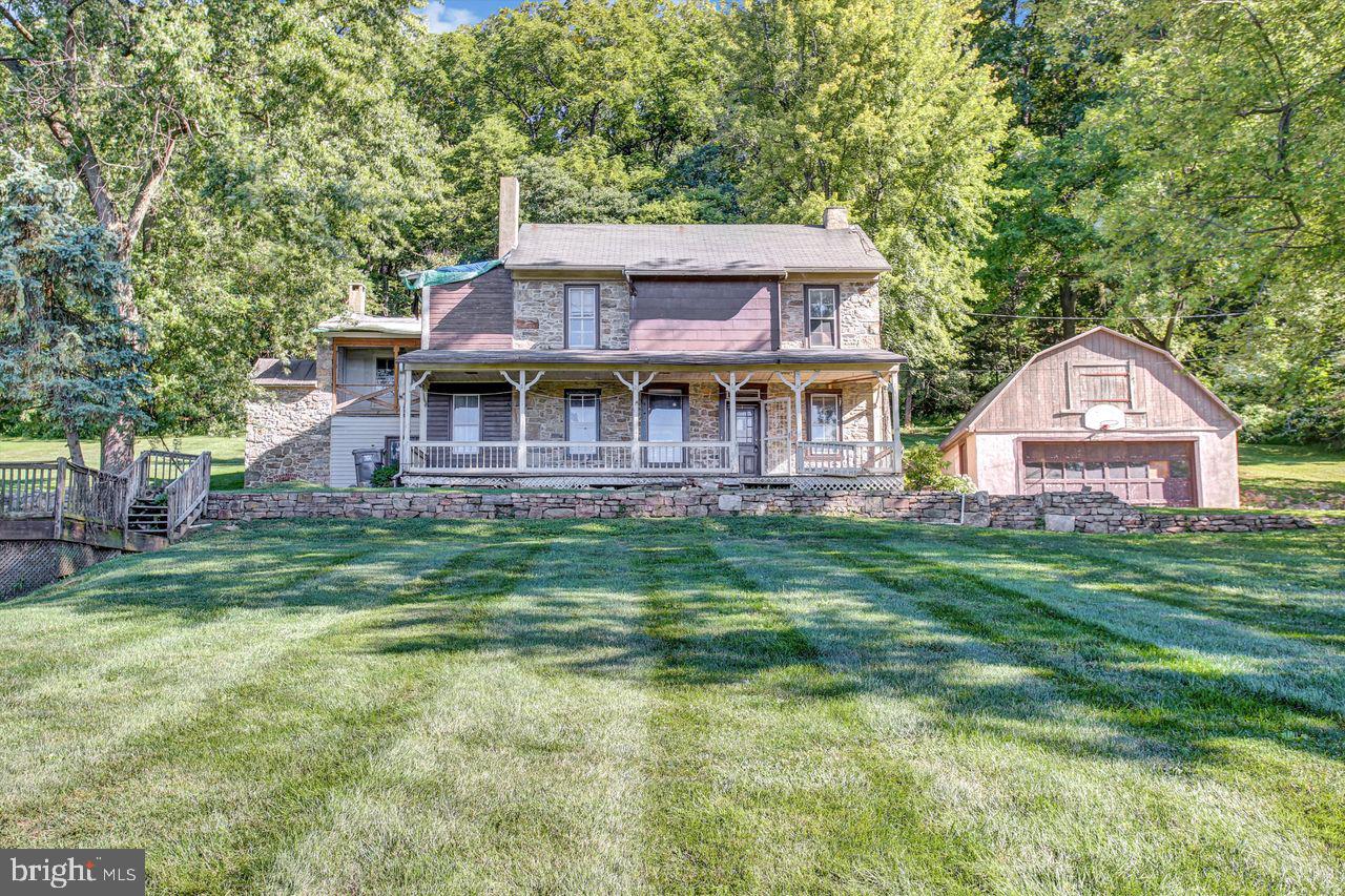 153 Fry Road Fleetwood, PA 19522 - Photo 1 of 36 Gallery Image 1