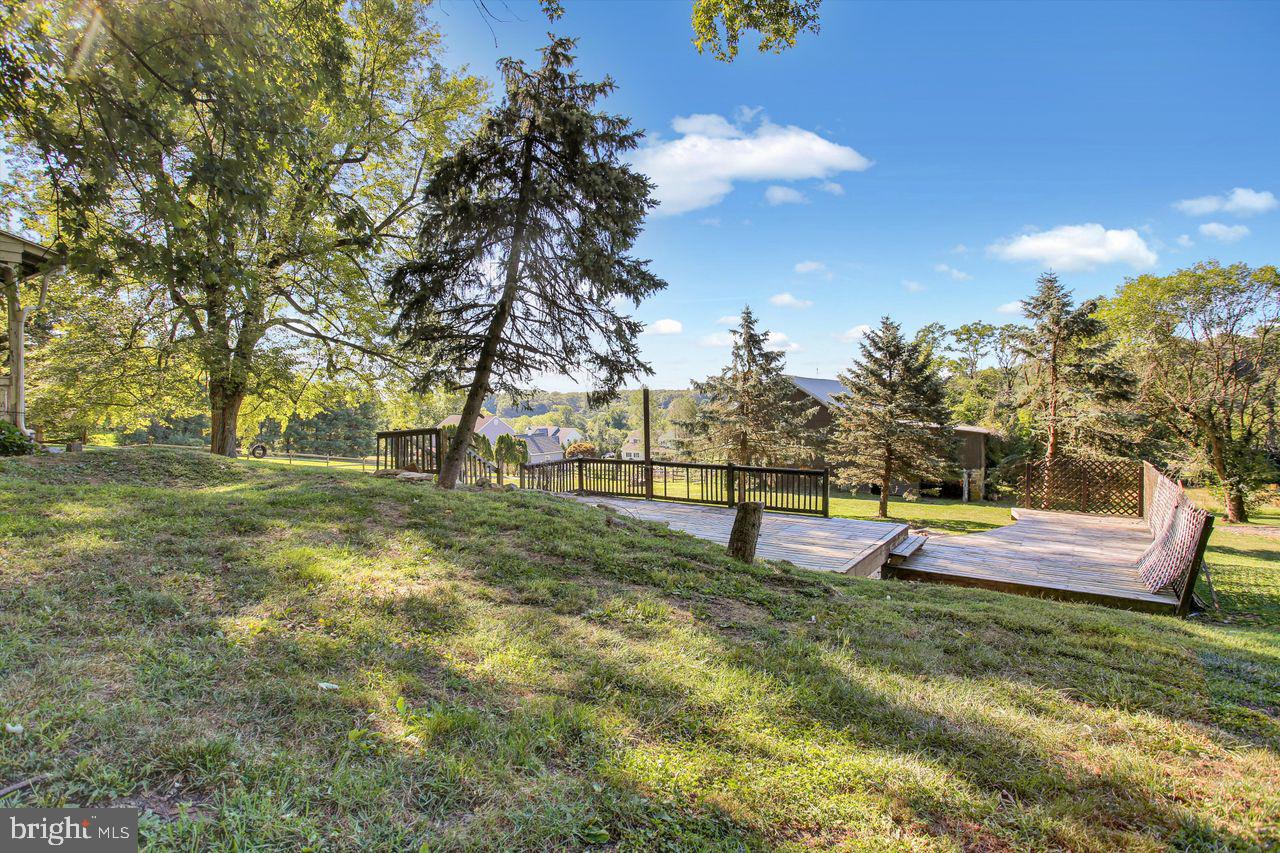 153 Fry Road Fleetwood, PA 19522 - Photo 30 of 36 Gallery Image 30