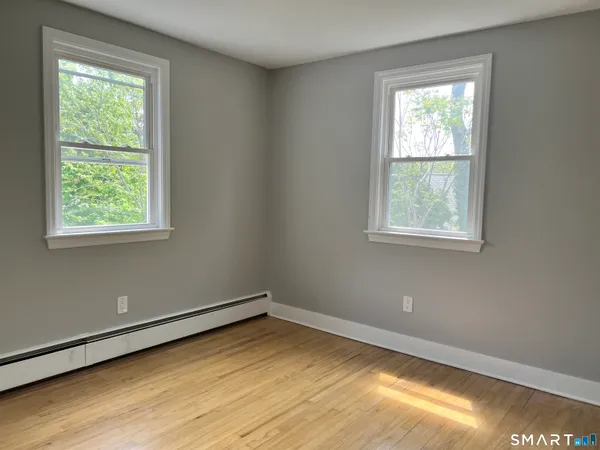 $2,400 | 7 Dale Street, Unit 1L, Stamford, CT 06902