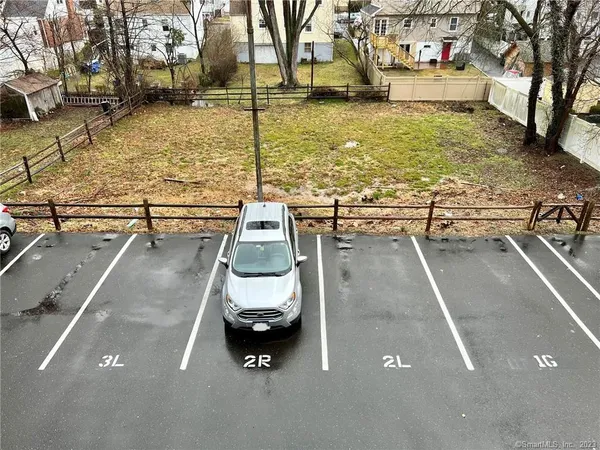 $2,400 | 7 Dale Street, Unit 1L, Stamford, CT 06902