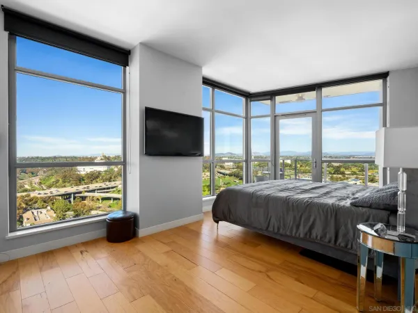 $4,995 | 1441 Ninth Avenue, Unit 2401, San Diego, CA 92101