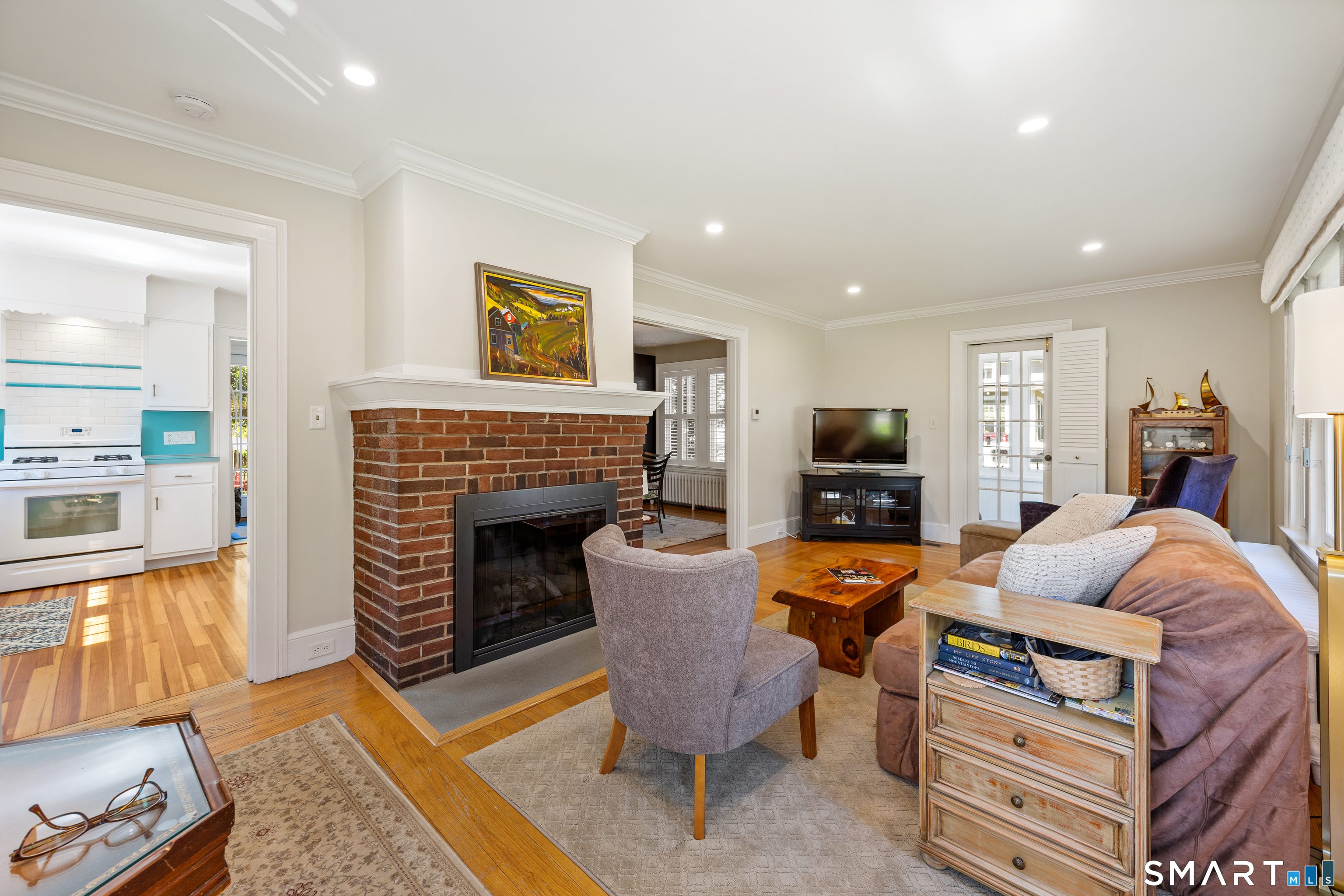 405 Fort Hale Road New Haven, CT 06512 - Photo 5 of 33