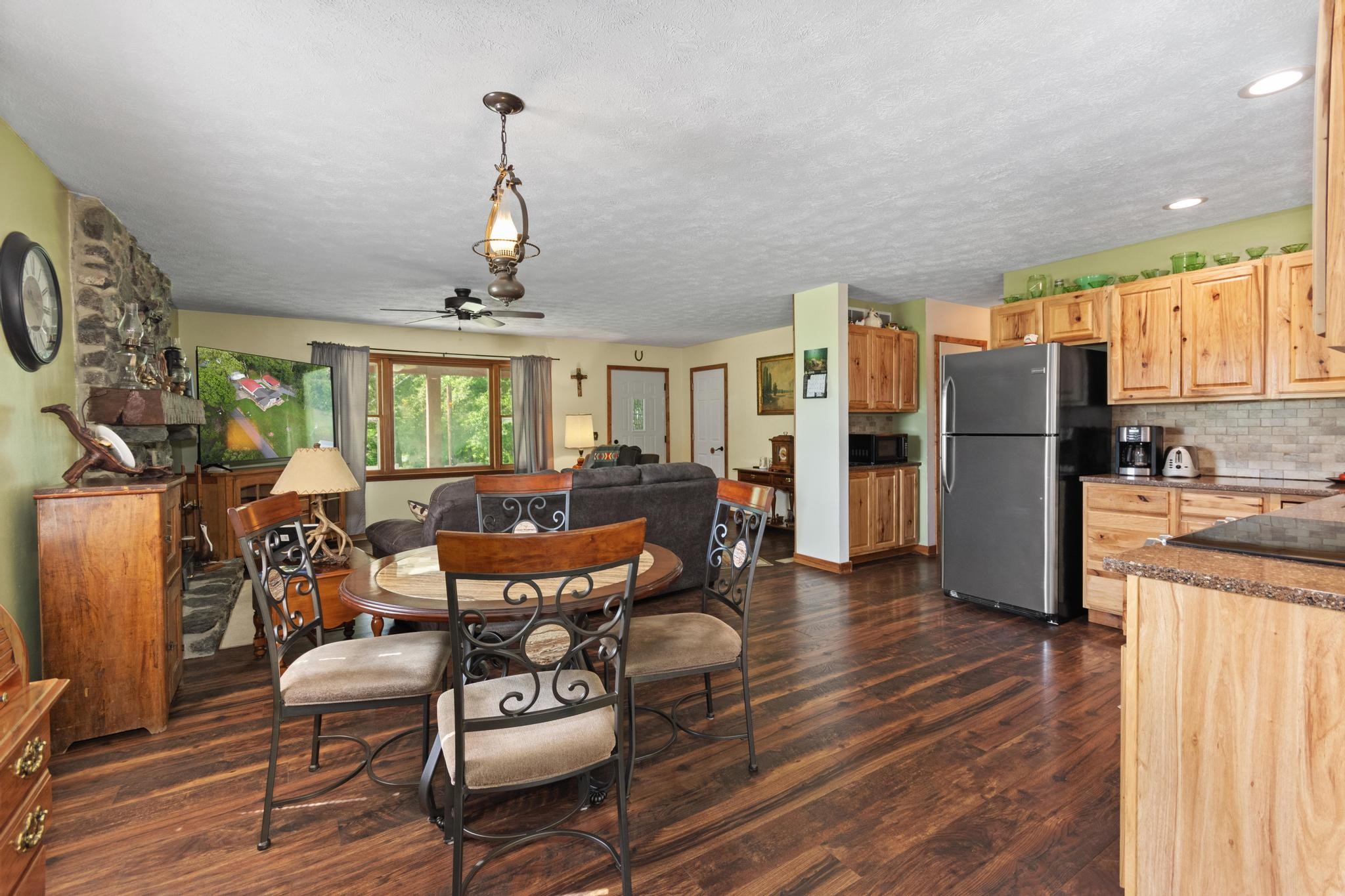 751 Ridge Drive Cadiz, KY 42211 - Photo 13 of 47