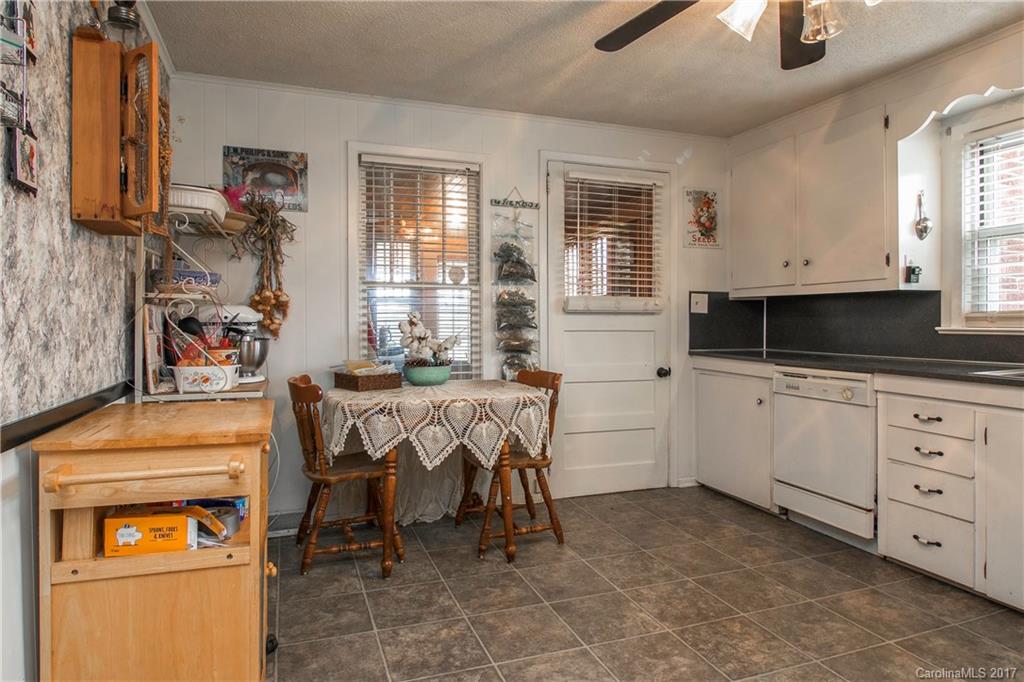 14196 McLester Road Oakboro, NC 28129 - Photo 5 of 24 Gallery Image 5