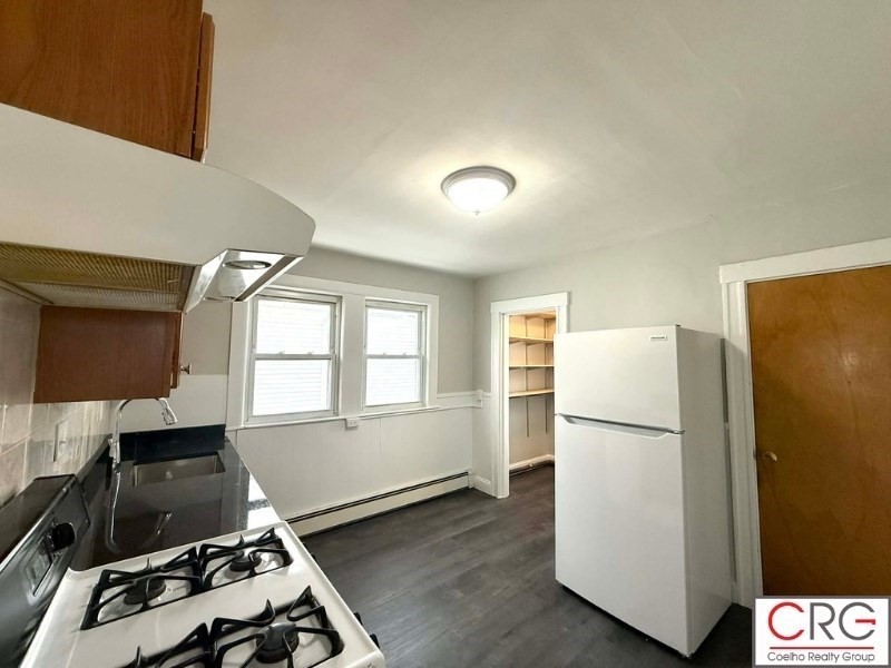 54 Luke Road, Unit 2 Everett, MA 02149 - Photo 2 of 34