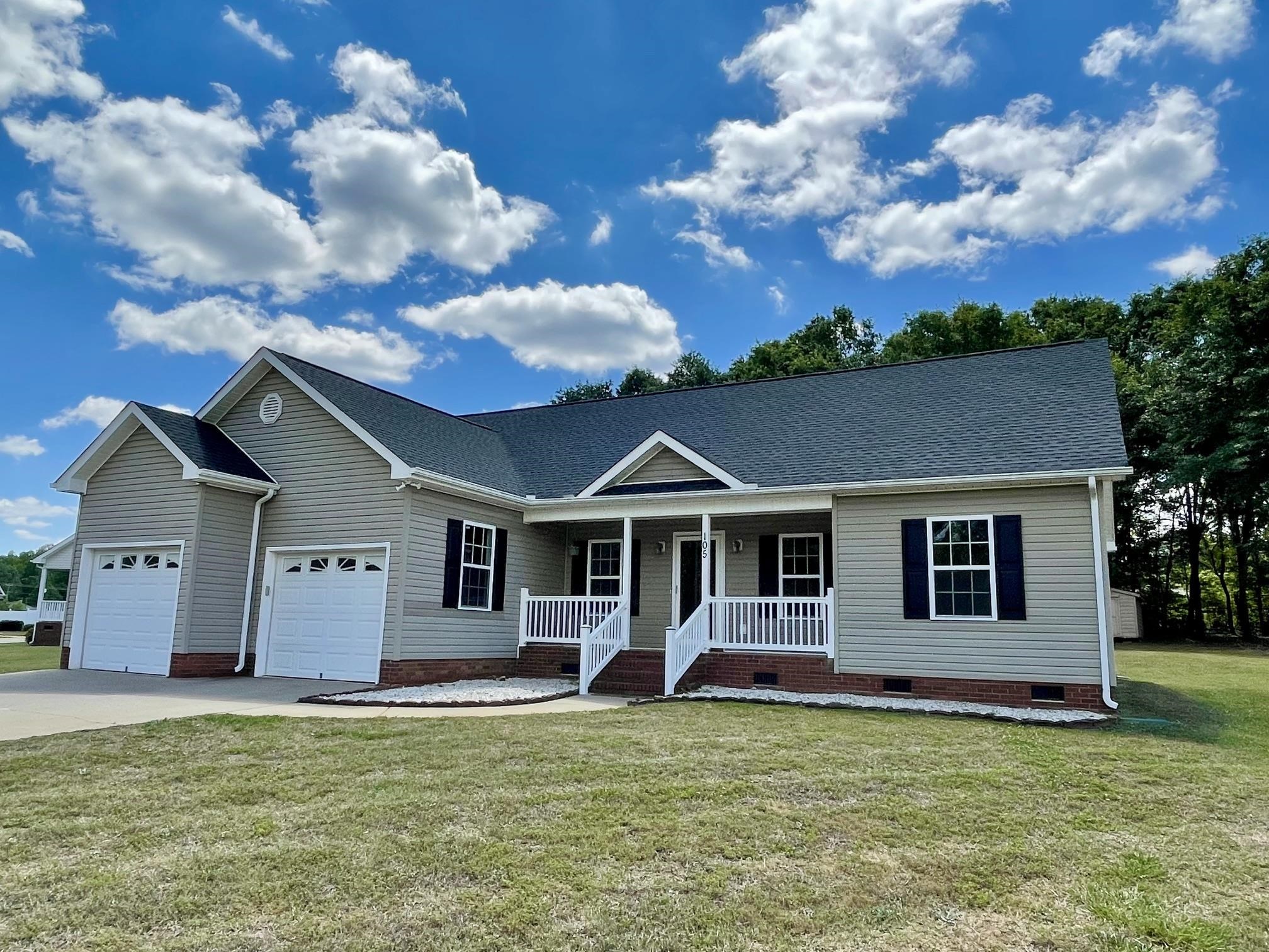 105 Falcon Lane Chesnee, SC 29323 - Photo 1 of 21