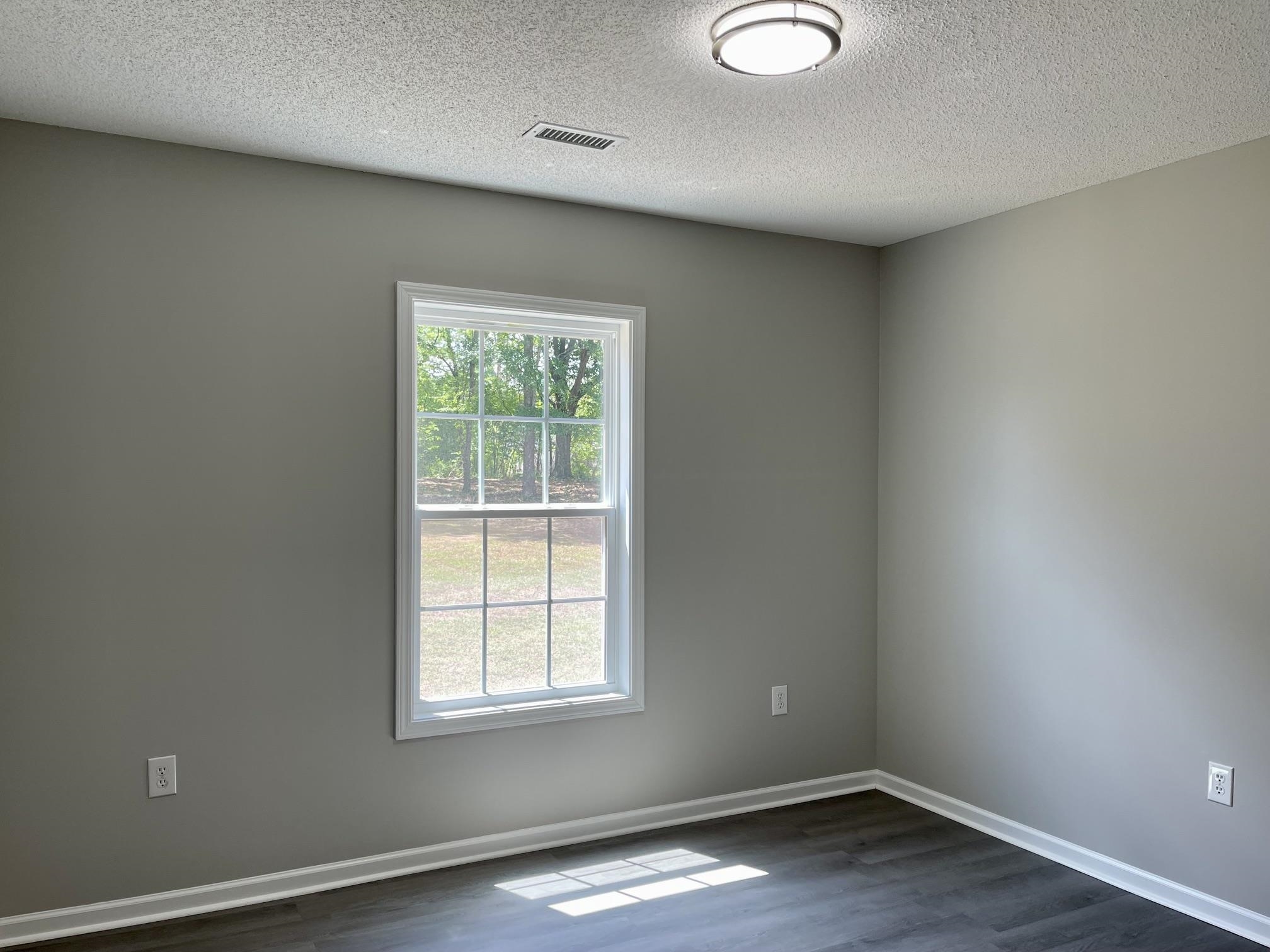 105 Falcon Lane Chesnee, SC 29323 - Photo 13 of 21