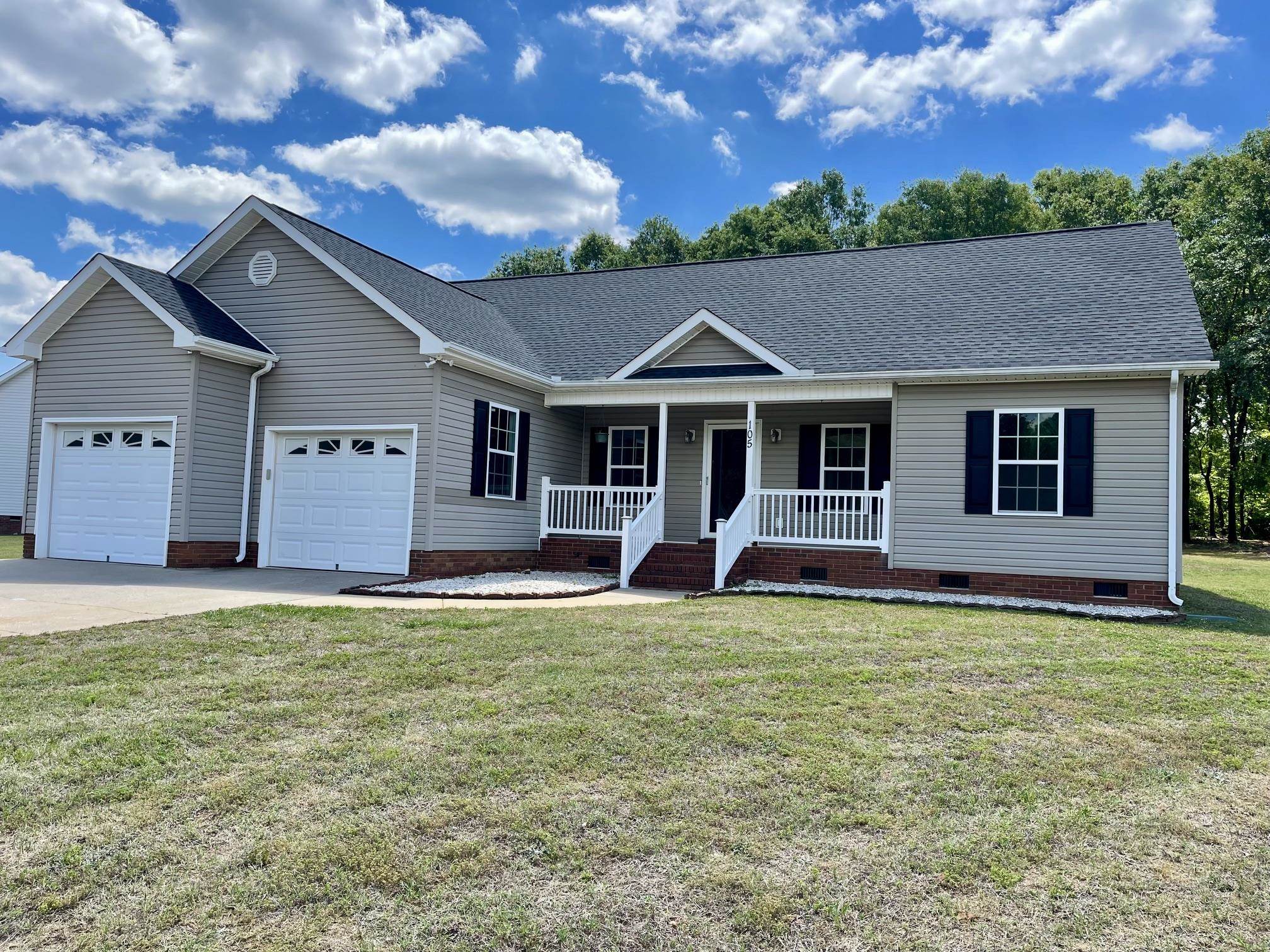 105 Falcon Lane Chesnee, SC 29323 - Photo 2 of 21