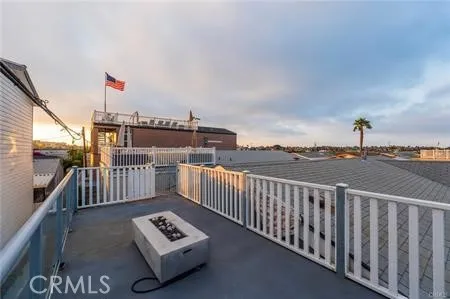 $235,000 | 21752-15a Pacific Coast, Huntington Beach, CA 92646