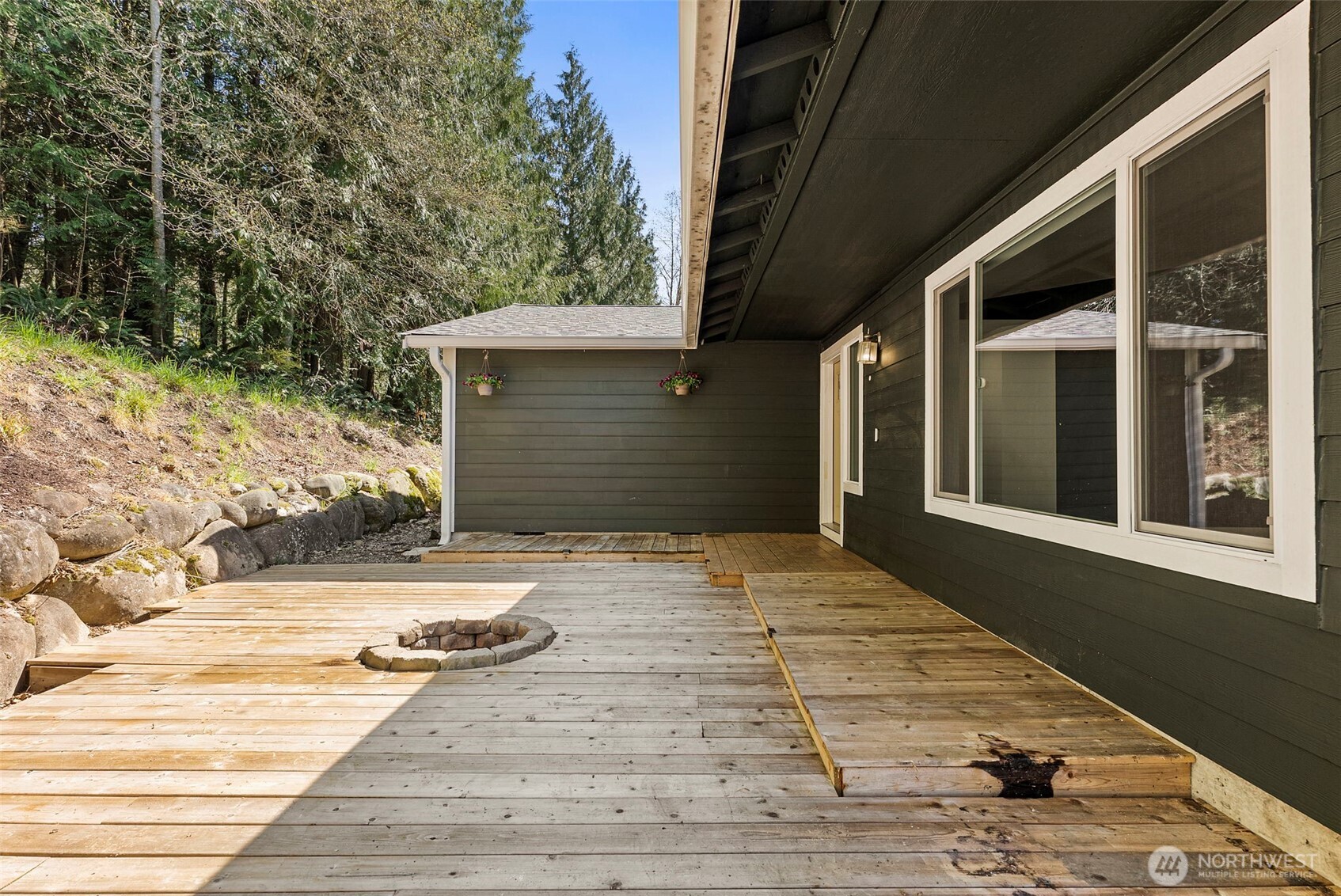 23430 Fisk Road East Orting, WA 98360 - Photo 34 of 40