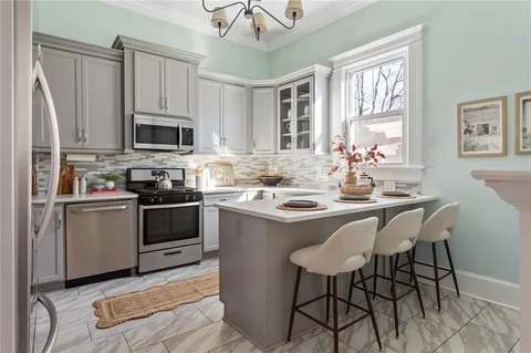 $899,000 | 402 Georgia Avenue Southeast, Atlanta, GA 30312