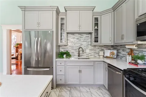 $899,000 | 402 Georgia Avenue Southeast, Atlanta, GA 30312