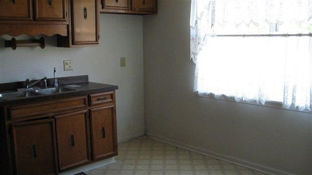 2892 Edwardsville Galena Road Georgetown, IN 47122 - Photo 6 of 9