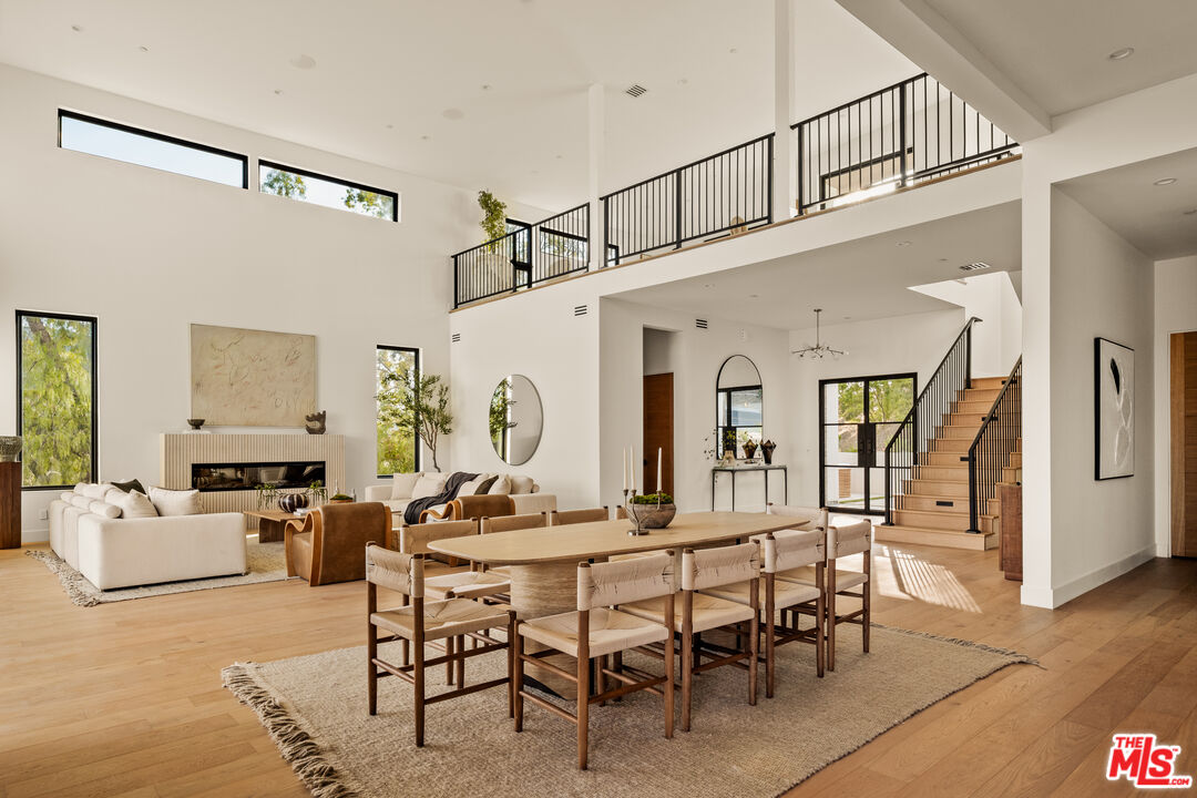 38 Dapplegray Road Bell Canyon, CA 91307 - Photo 8 of 36