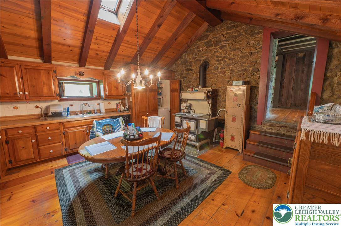 2783 Brunner Road Emmaus, PA 18049 - Photo 9 of 25
