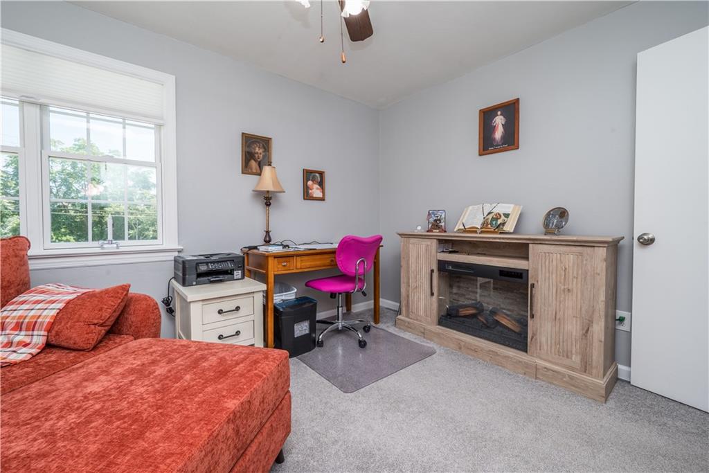 1261 Cathell Road Pittsburgh, PA 15236 - Photo 25 of 50 Gallery Image 25