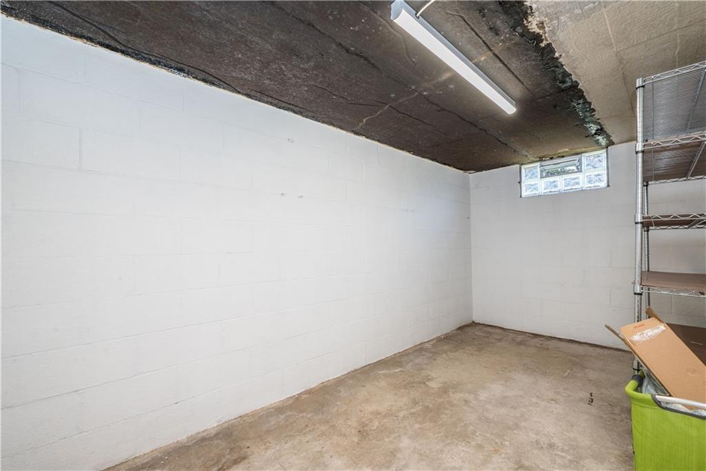 1261 Cathell Road Pittsburgh, PA 15236 - Photo 42 of 50 Gallery Image 42