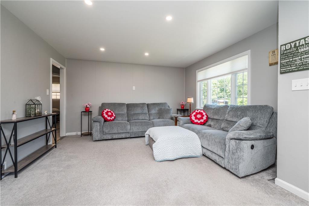 1261 Cathell Road Pittsburgh, PA 15236 - Photo 9 of 50 Gallery Image 9