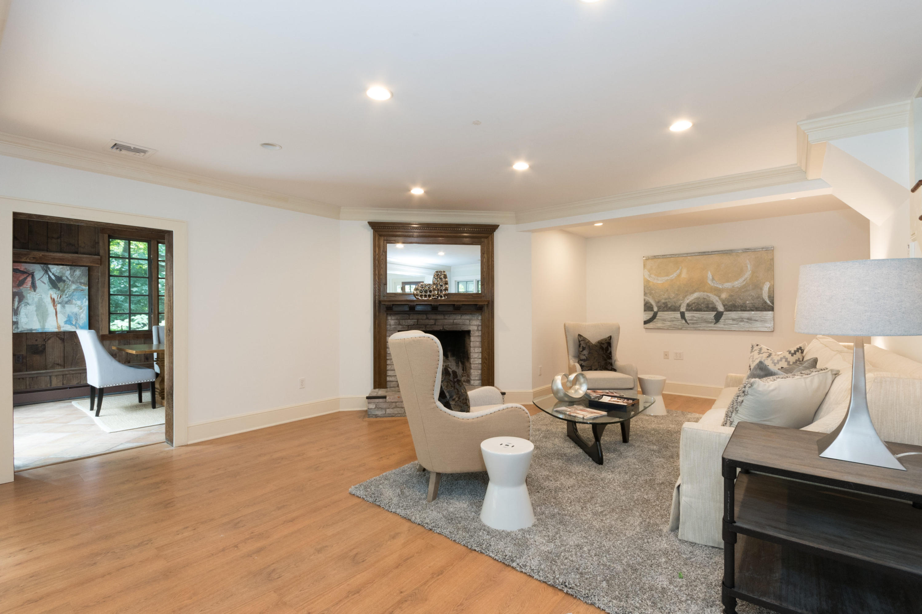 55 Cedar Gate Road Darien, CT 06820 - Photo 4 of 41 a living room with furniture and a window