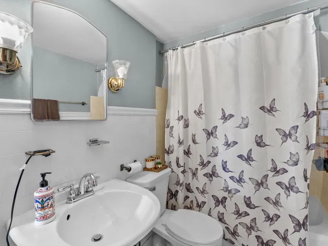 $169,900 | 1129 South 20th Street, Manitowoc, WI 54220