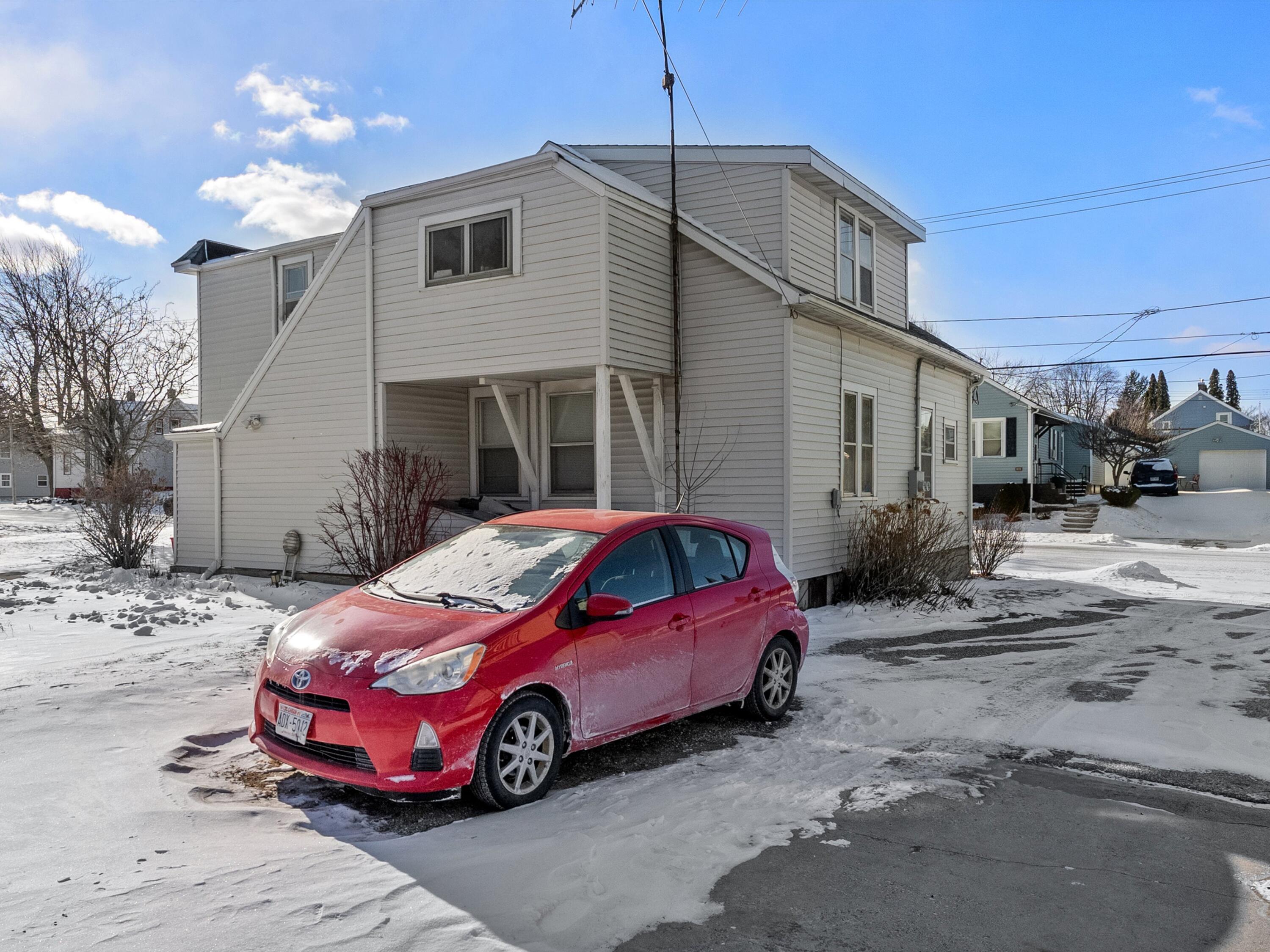 1129 South 20th Street Manitowoc, WI 54220 - Photo 17 of 23 03-003_2769521_09023