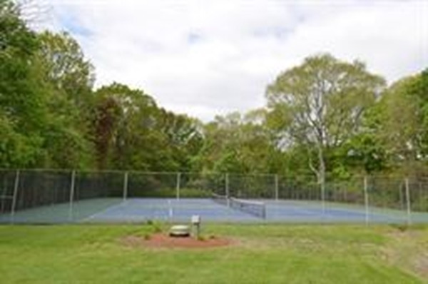 31 Whipple Road Lexington, MA 02420 - Photo 5 of 6