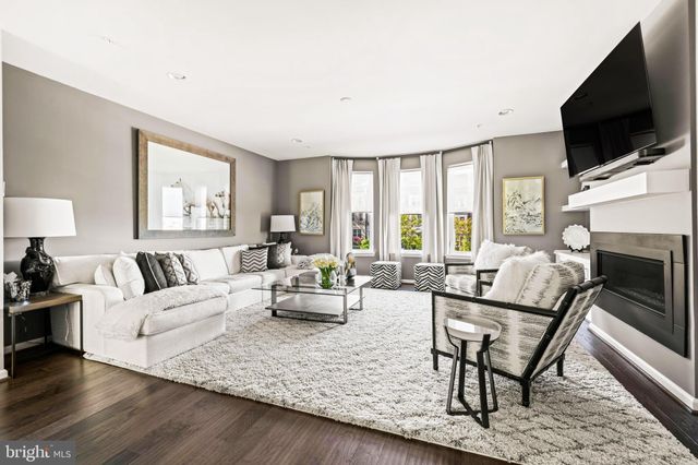 $824,900 | 508 Spindrift Lane, National Harbor, MD 20745