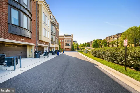 $824,900 | 508 Spindrift Lane, National Harbor, MD 20745