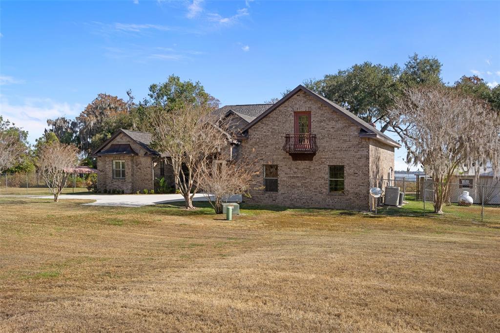 4300 Timberlane Road Lake Wales, FL 33898 - Photo 9 of 100