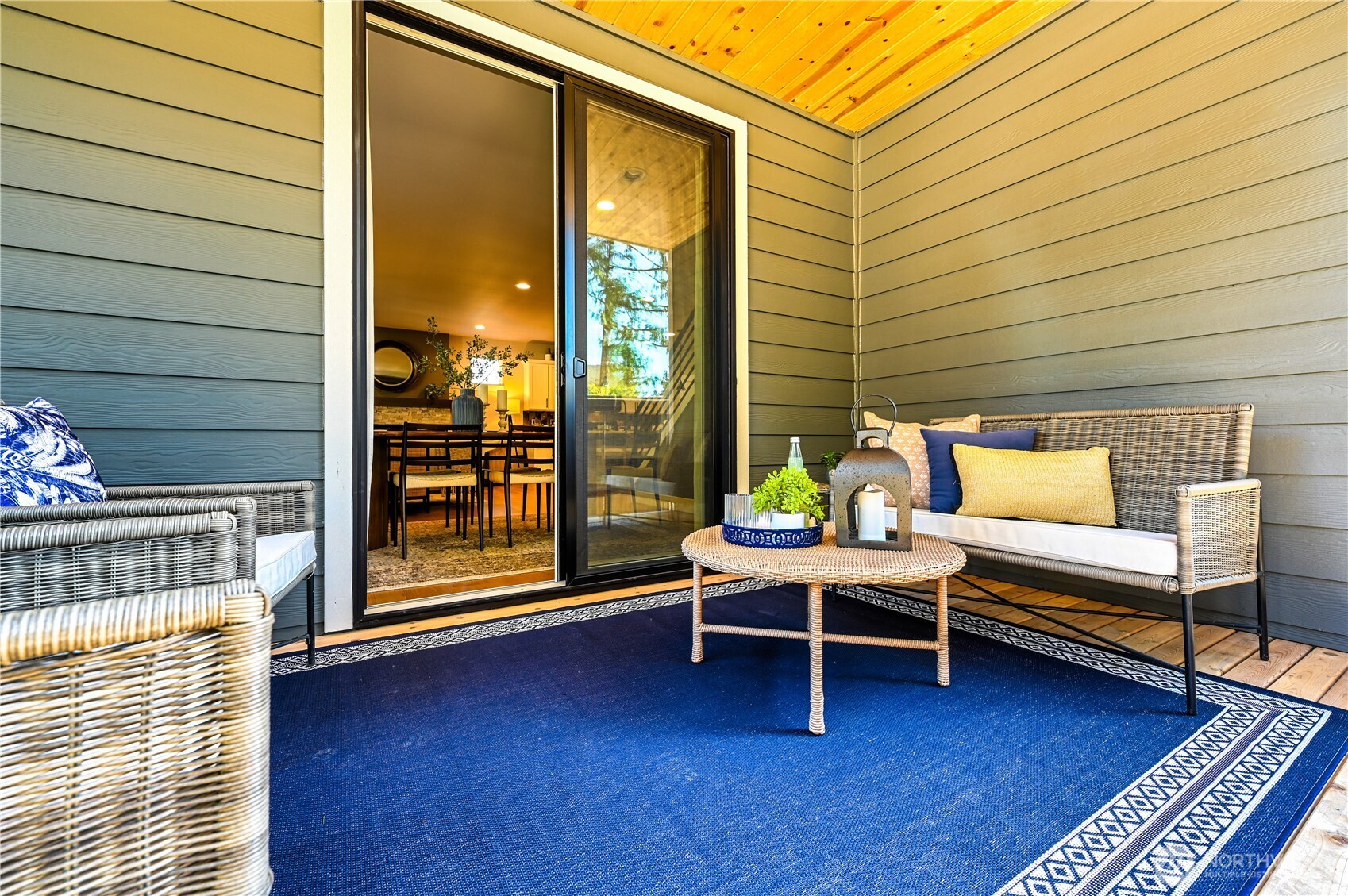 19221 Meridian Drive Southeast, Unit CW 16 Bothell, WA 98012 - Photo 16 of 37 a outdoor view with a sitting space