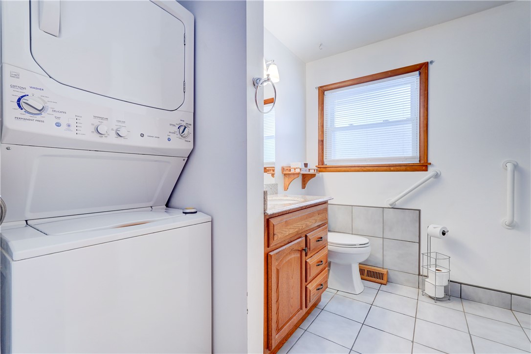 292 Hollybrook Road Henrietta, NY 14623 - Photo 9 of 14 1st Floor Laundry