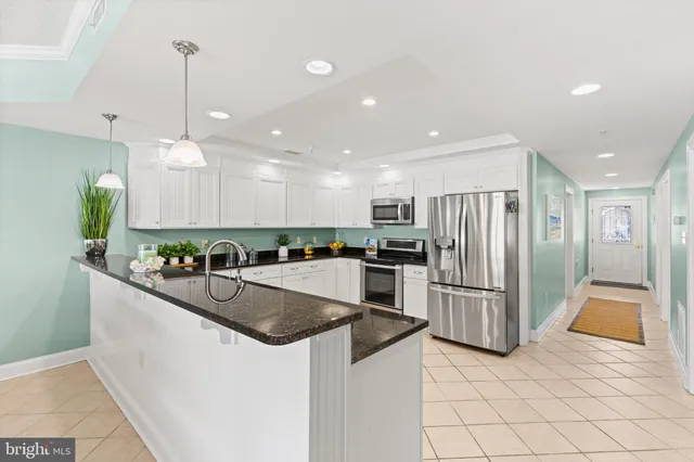 $775,000 | 13700 Coastal Highway, Unit 303, Ocean City, MD 21842