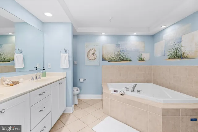 $775,000 | 13700 Coastal Highway, Unit 303, Ocean City, MD 21842